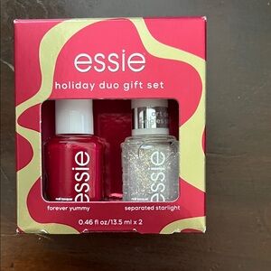 Essie Cranberry Spritz Holiday Duo Gift Set